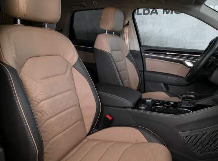 Volkswagen - Touareg