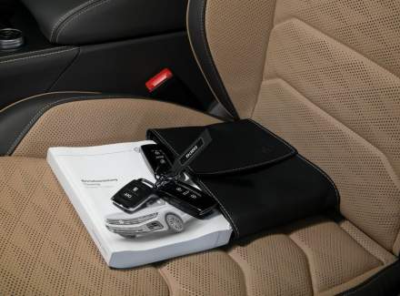 Volkswagen - Touareg