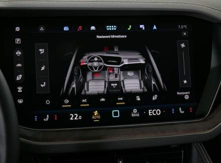 Volkswagen - Touareg