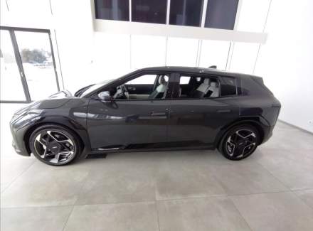 Kia - EV4