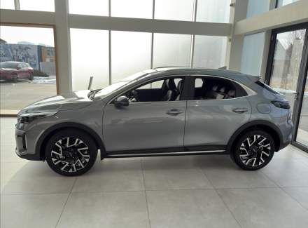 Kia - XCeed