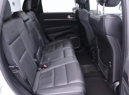 Jeep - Grand Cherokee