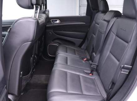 Jeep - Grand Cherokee