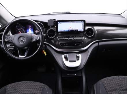 Mercedes-Benz - V-class