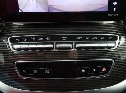 Mercedes-Benz - V-class