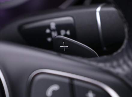 Mercedes-Benz - V-class