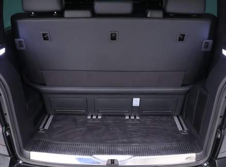 Volkswagen - Multivan