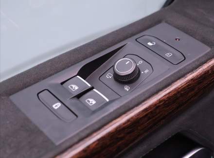 Volkswagen - Multivan