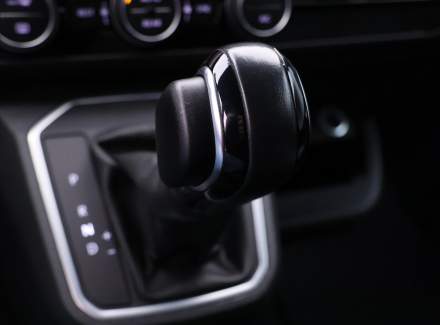 Volkswagen - Multivan