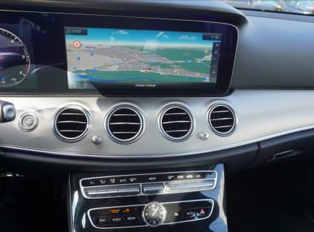 Mercedes-Benz - E-class