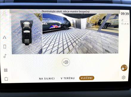 Land Rover - Defender