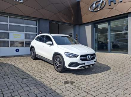 Mercedes-Benz - GLA