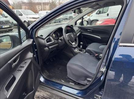 Suzuki - SX4