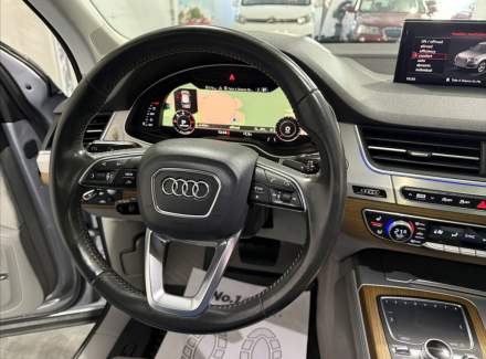 Audi - Q7