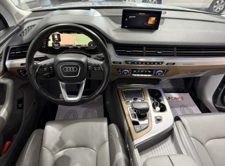 Audi - Q7