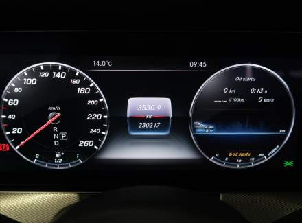 Mercedes-Benz - E-class