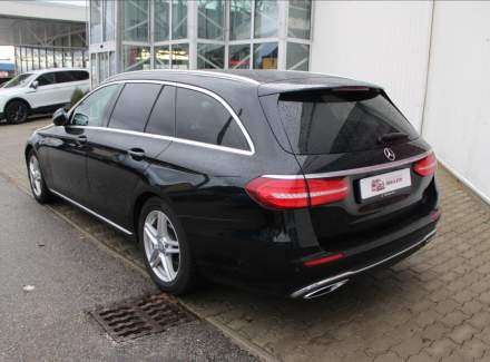 Mercedes-Benz - E-class