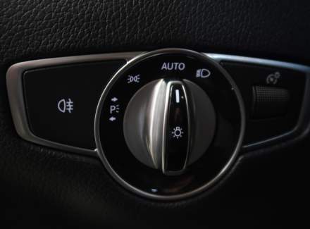 Mercedes-Benz - E-class