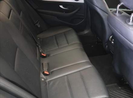 Mercedes-Benz - E-class