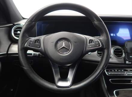 Mercedes-Benz - E-class