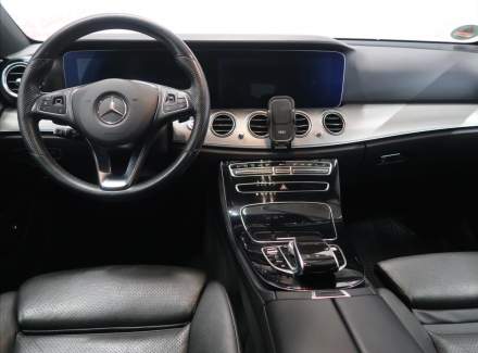 Mercedes-Benz - E-class