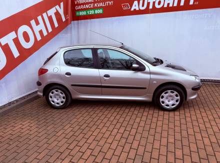 Peugeot - 206