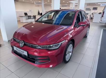 Volkswagen - Golf