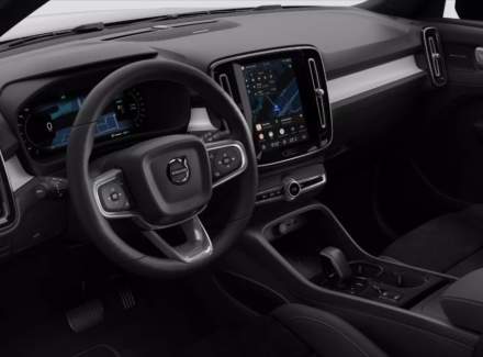 Volvo - XC40