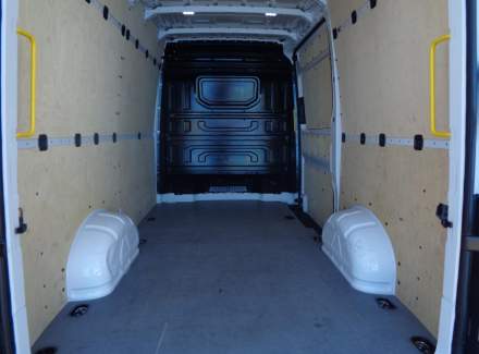 Volkswagen - Crafter