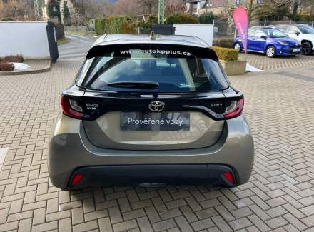 Toyota - Yaris
