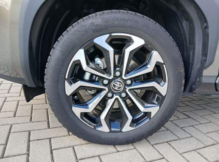 Toyota - Yaris Cross