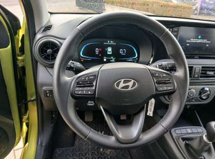 Hyundai - i10