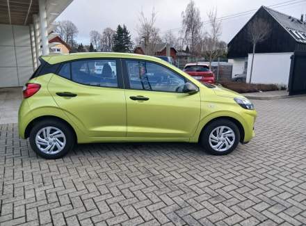 Hyundai - i10
