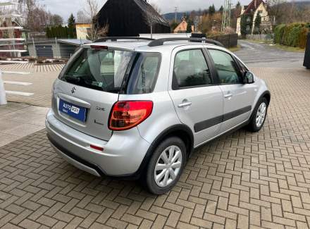 Suzuki - SX4
