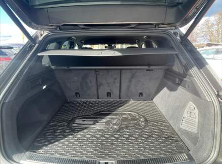 Volkswagen - Touareg