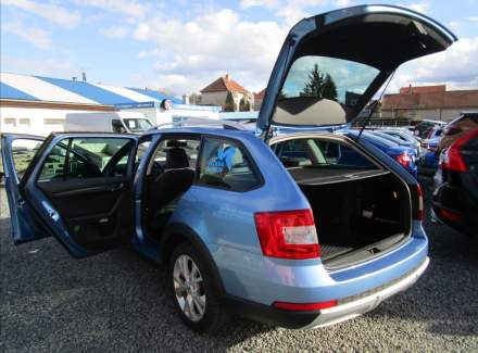 Škoda - Octavia