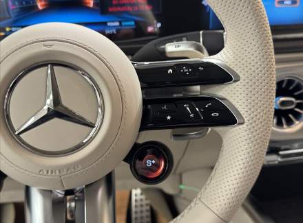 Mercedes-Benz - G-class