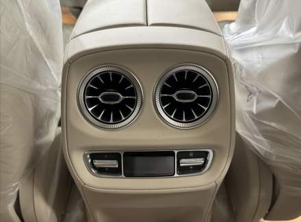 Mercedes-Benz - G-class