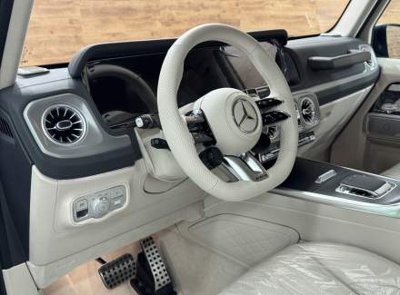 Mercedes-Benz - G-class