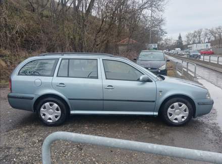 Škoda - Octavia