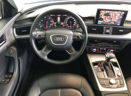 Audi - A6