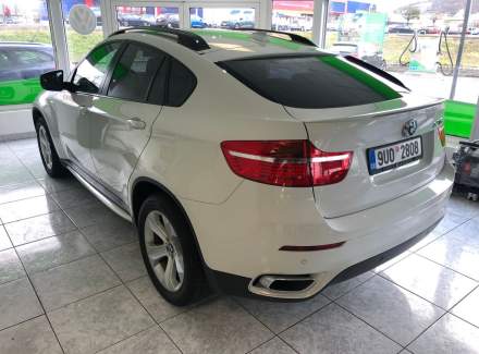 BMW - X6