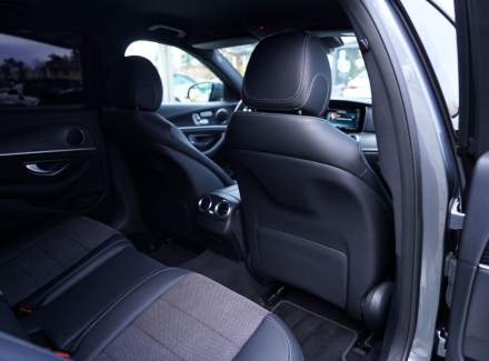 Mercedes-Benz - E-class