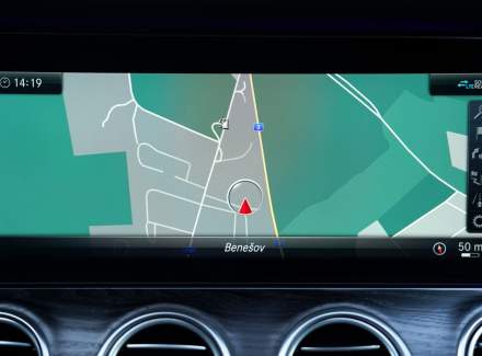 Mercedes-Benz - E-class