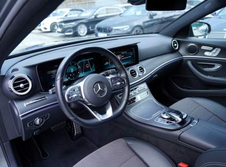 Mercedes-Benz - E-class