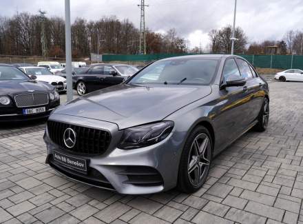 Mercedes-Benz - E-class