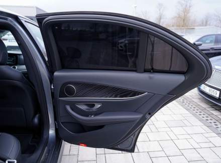 Mercedes-Benz - E-class