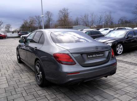Mercedes-Benz - E-class