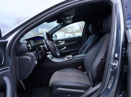 Mercedes-Benz - E-class