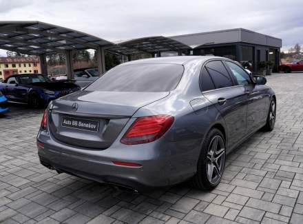 Mercedes-Benz - E-class